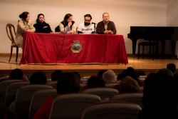 As traballadoras e traballadores do Centro Especial de Emprego do San Xerome Emiliani rexeitan o ERE proposto pola dirección do Centro